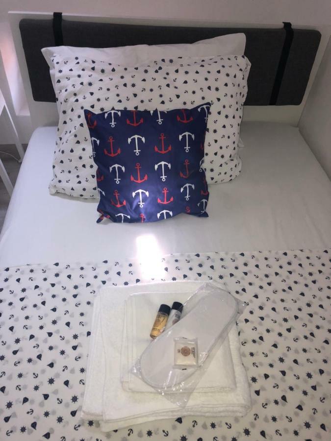 Sweet Suite With Free Private Parking PUY Exterior foto