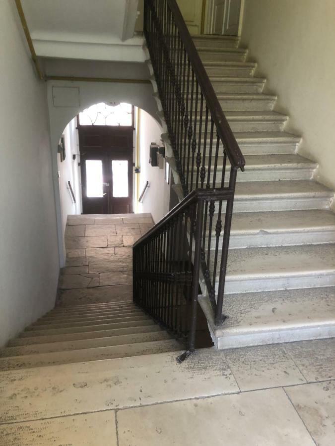 Sweet Suite With Free Private Parking PUY Exterior foto